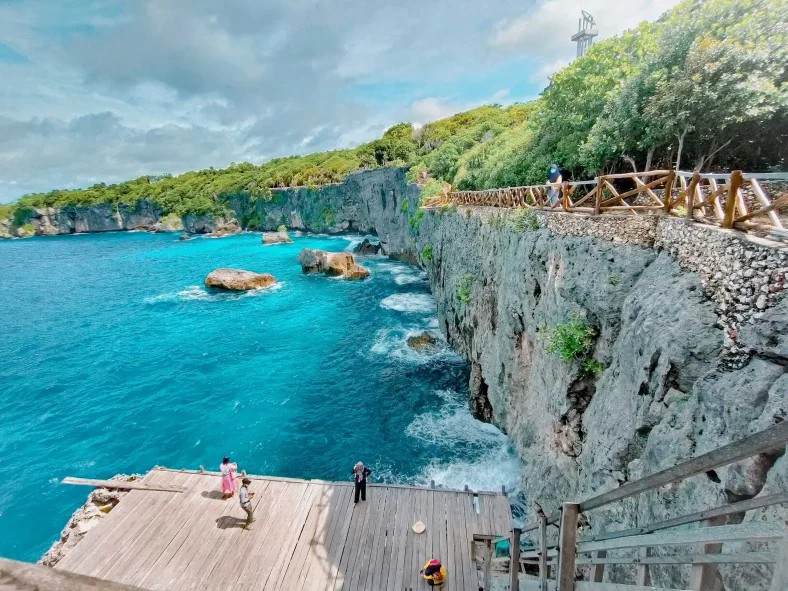 Wisata Bulukumba Tebing Apparalang